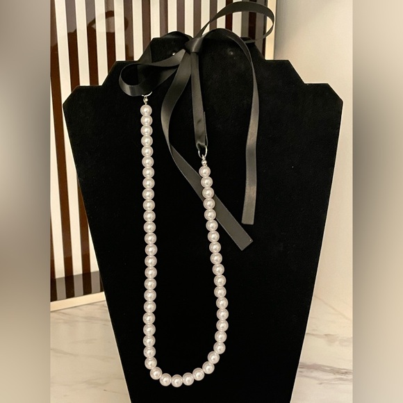 White Faux Pearl and Black Ribbon Necklace - Picture 1 of 5
